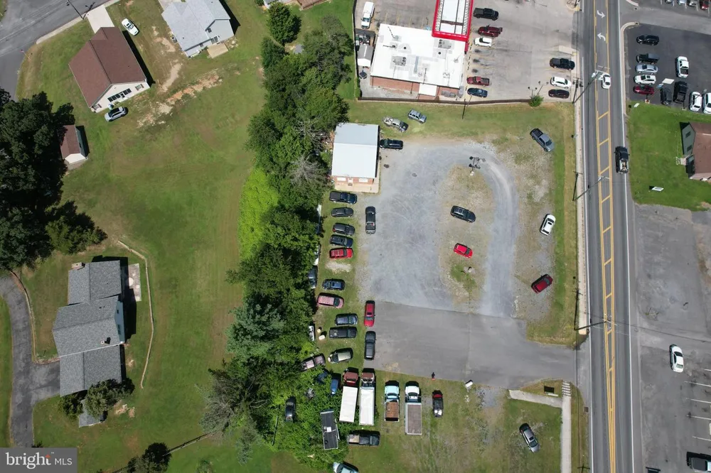 421 KEYSER AVENUE Petersburg, WV 26847