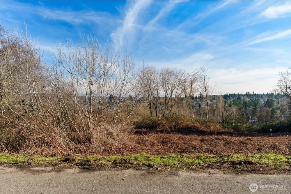 1403 E Lennox Tacoma, WA 98404