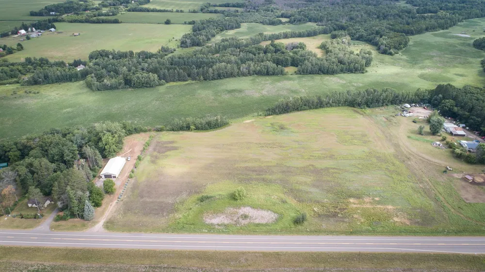 2815 269th Avenue NE Isanti, MN 55040