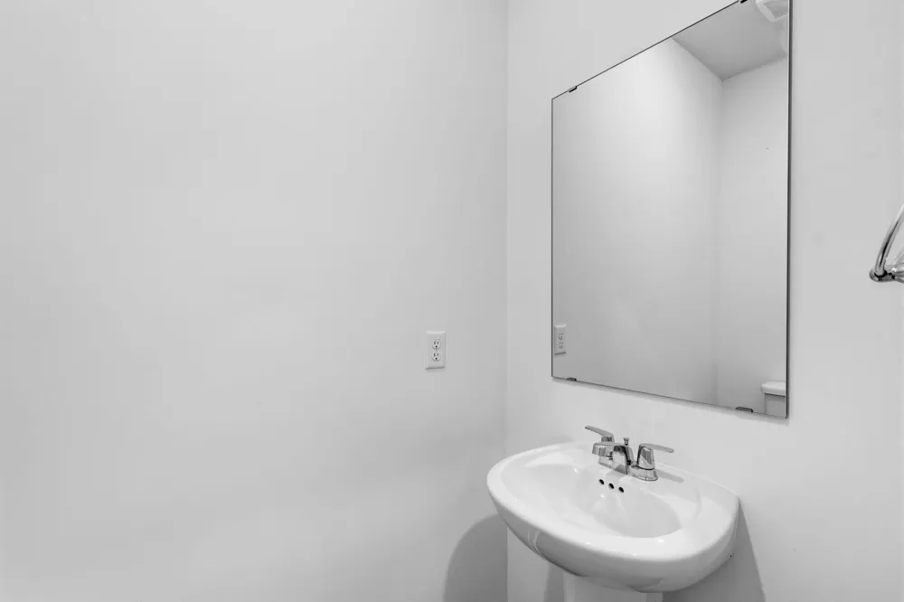 6131 205th Cove Forest Lake, MN 55025