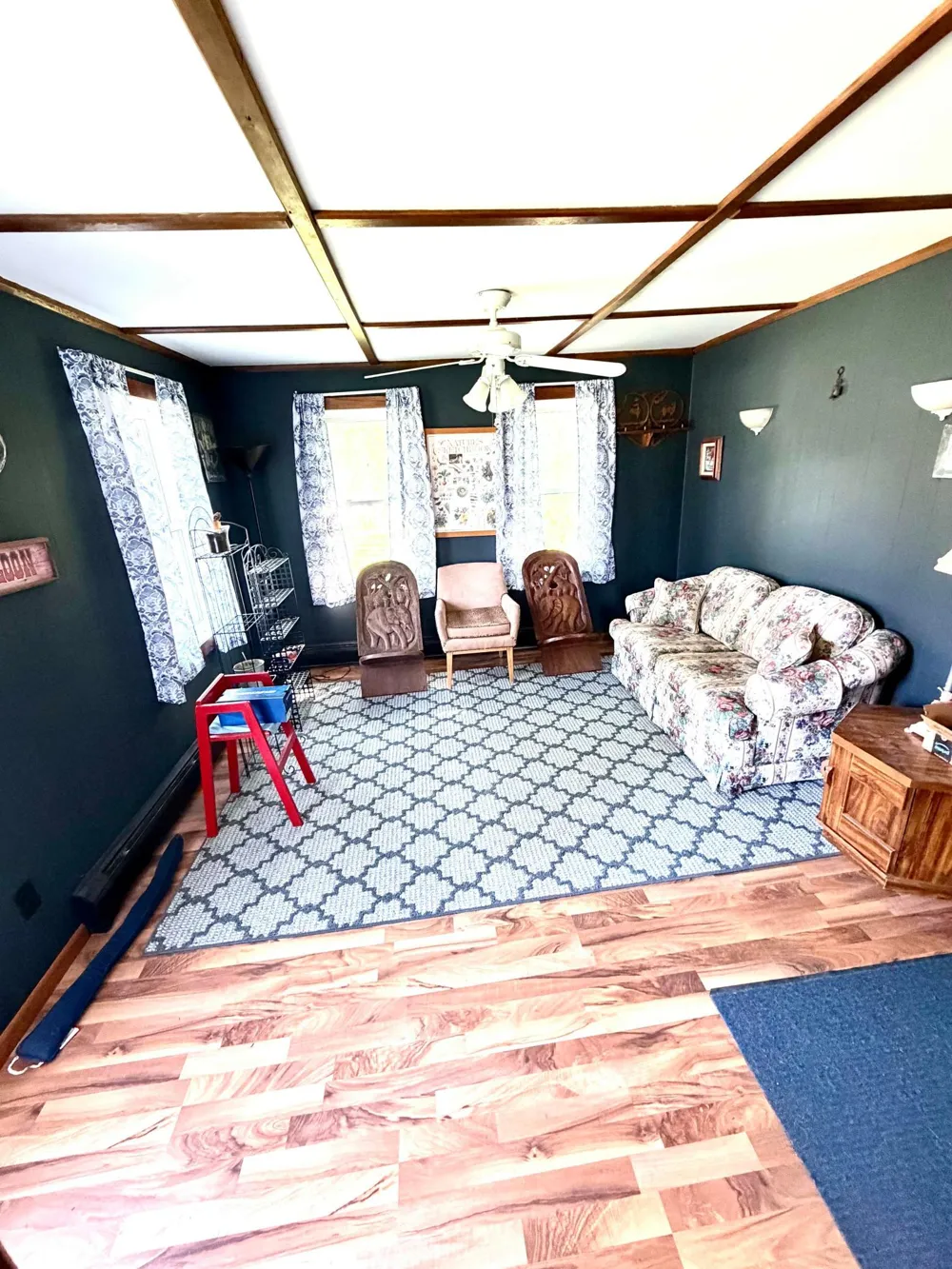 318 2nd Street SE Hallock, MN 56728