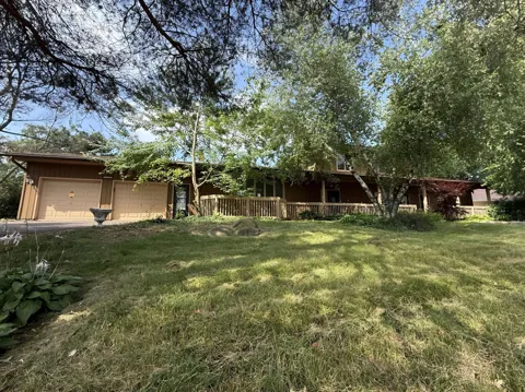 4497 S Oak Leaf Court