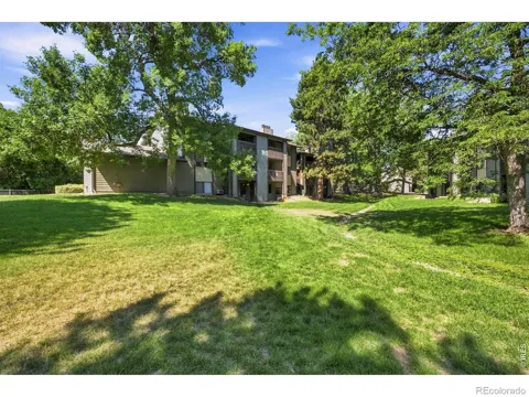 925 Columbia Road #833