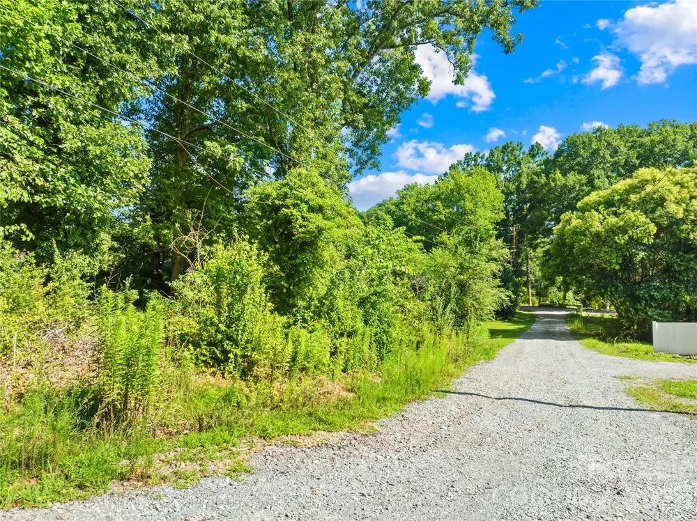 0000 Oak Trail Belmont, NC 28012