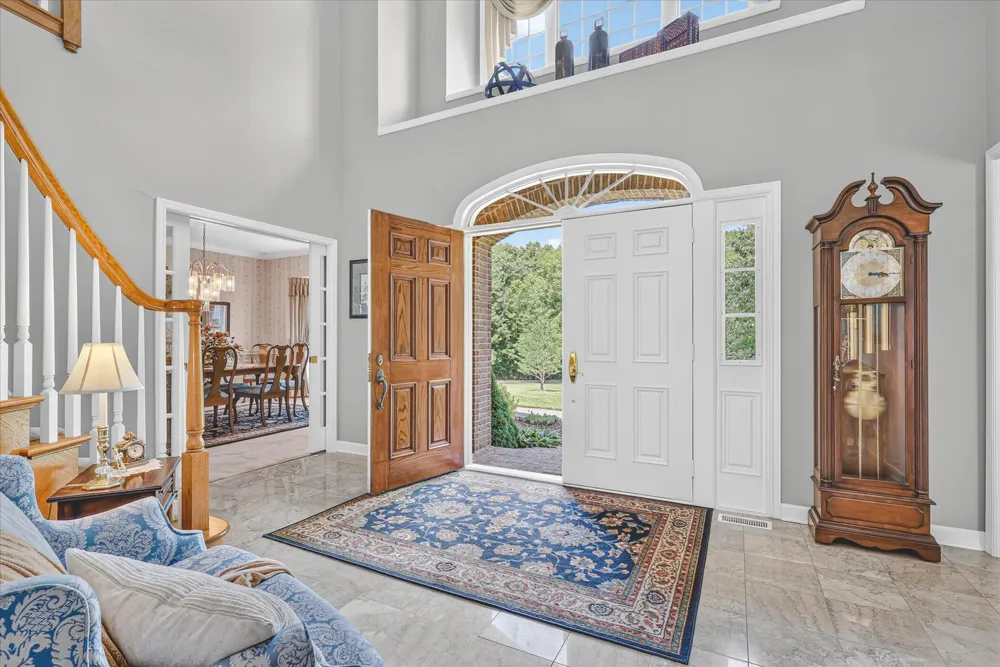 9425 Ravine Ridge Drive SE Caledonia, MI 49316