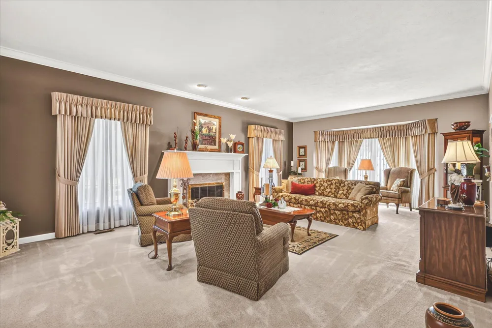 9425 Ravine Ridge Drive SE Caledonia, MI 49316