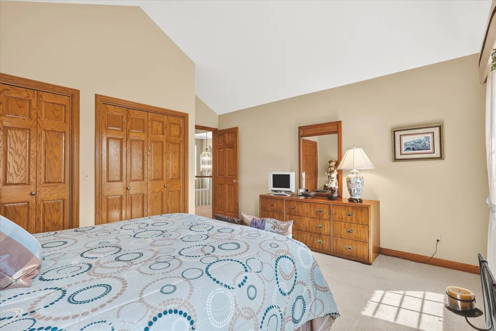 9425 Ravine Ridge Drive SE Caledonia, MI 49316