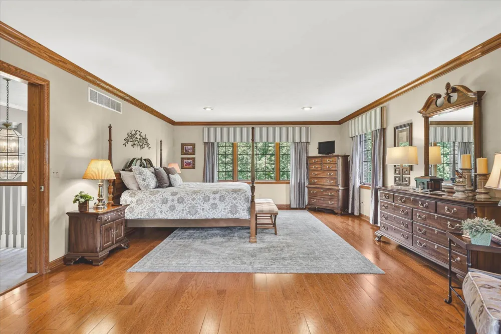 9425 Ravine Ridge Drive SE Caledonia, MI 49316
