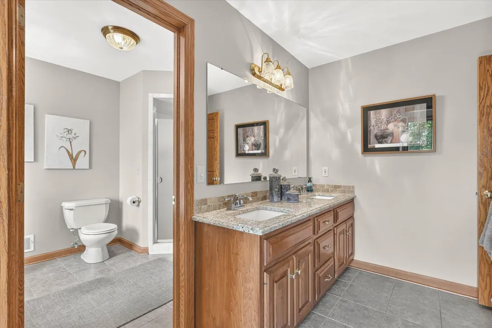 9425 Ravine Ridge Drive SE Caledonia, MI 49316