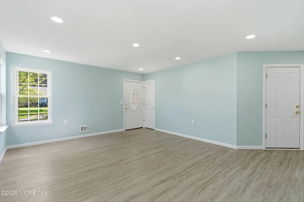 13 Abbey Court Forked River, NJ 08731