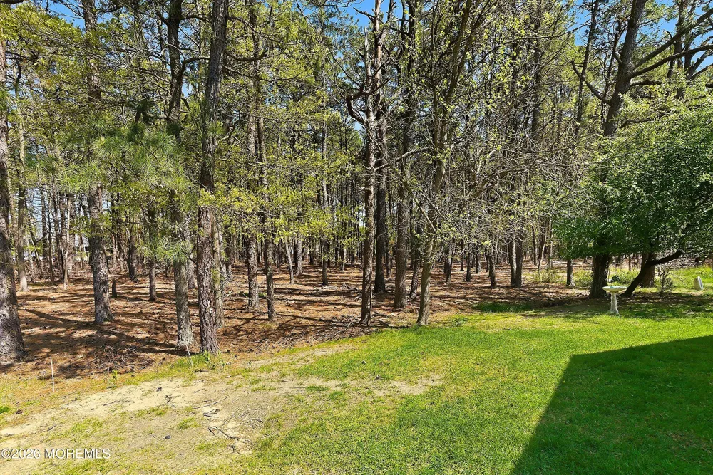 13 Abbey Court Forked River, NJ 08731