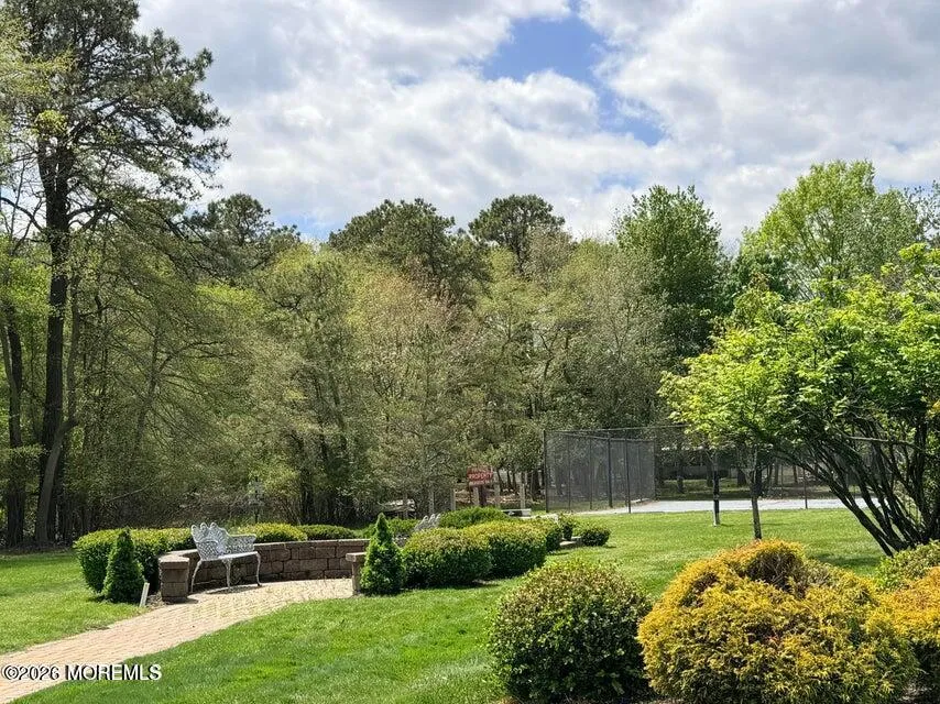 13 Abbey Court Forked River, NJ 08731