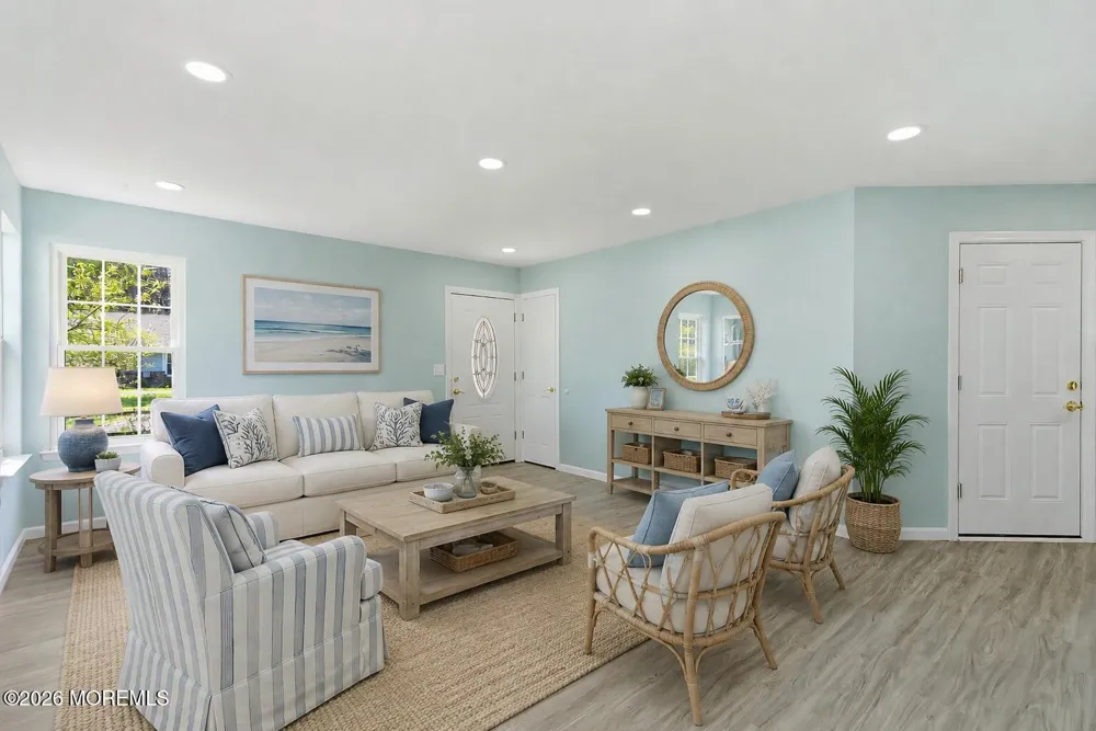 13 Abbey Court Forked River, NJ 08731