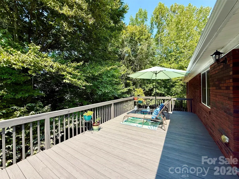 2013 Silvertip Court Belmont, NC 28012