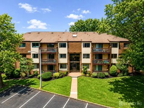 201 Edison Glen Terrace