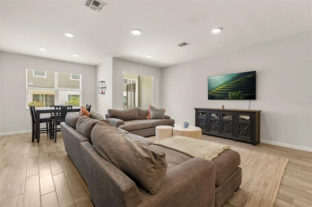 3040 PILOT HOUSE PLACE Oviedo, FL 32765