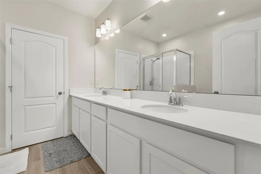 3040 PILOT HOUSE PLACE Oviedo, FL 32765