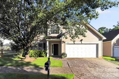3003 Moonstone Lane