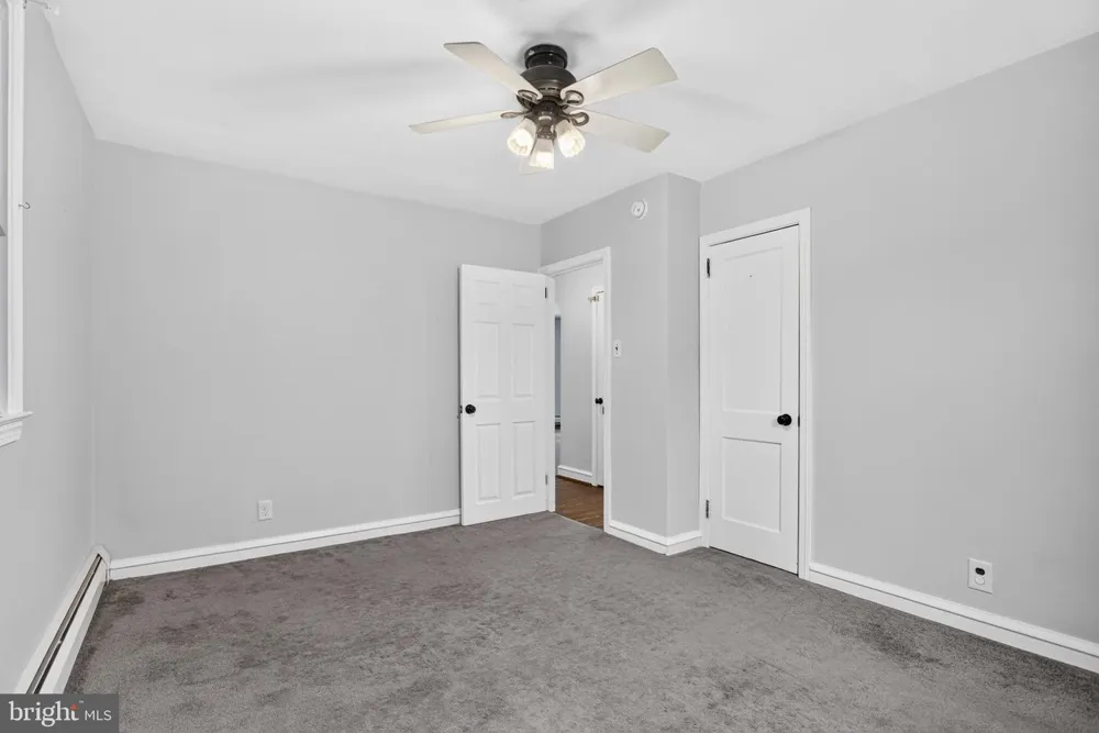 919 HARTEL AVENUE Philadelphia, PA 19111