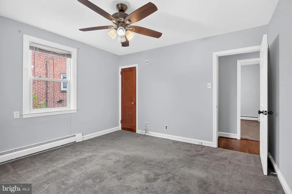 919 HARTEL AVENUE Philadelphia, PA 19111