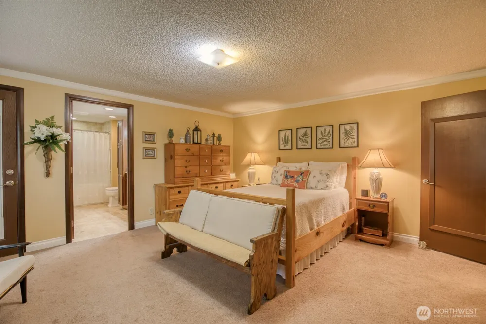 98 W Wishkah Aberdeen, WA 98520