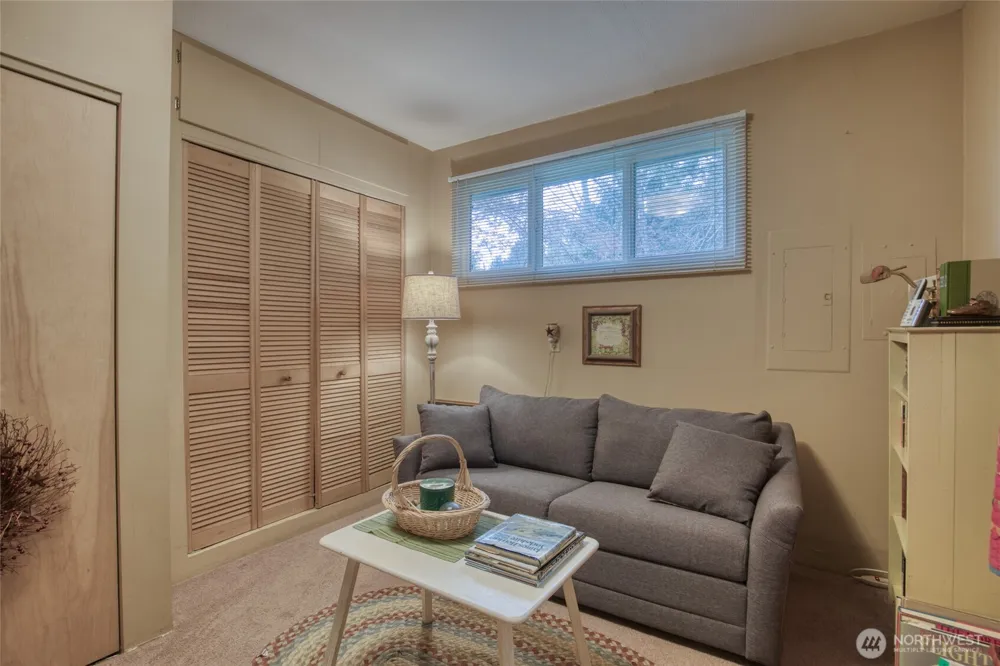 98 W Wishkah Aberdeen, WA 98520