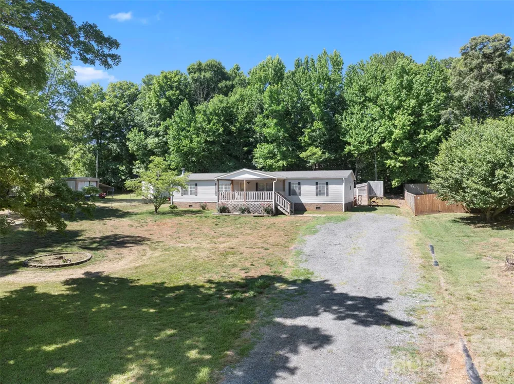 199 Sable Lane Thomasville, NC 27360
