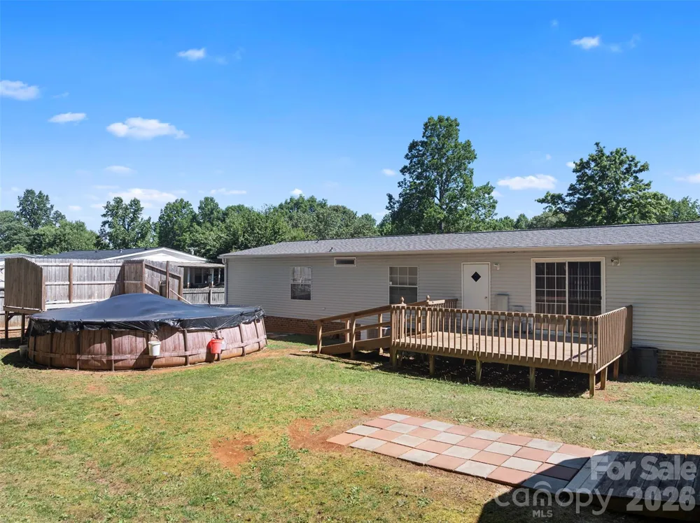 199 Sable Lane Thomasville, NC 27360