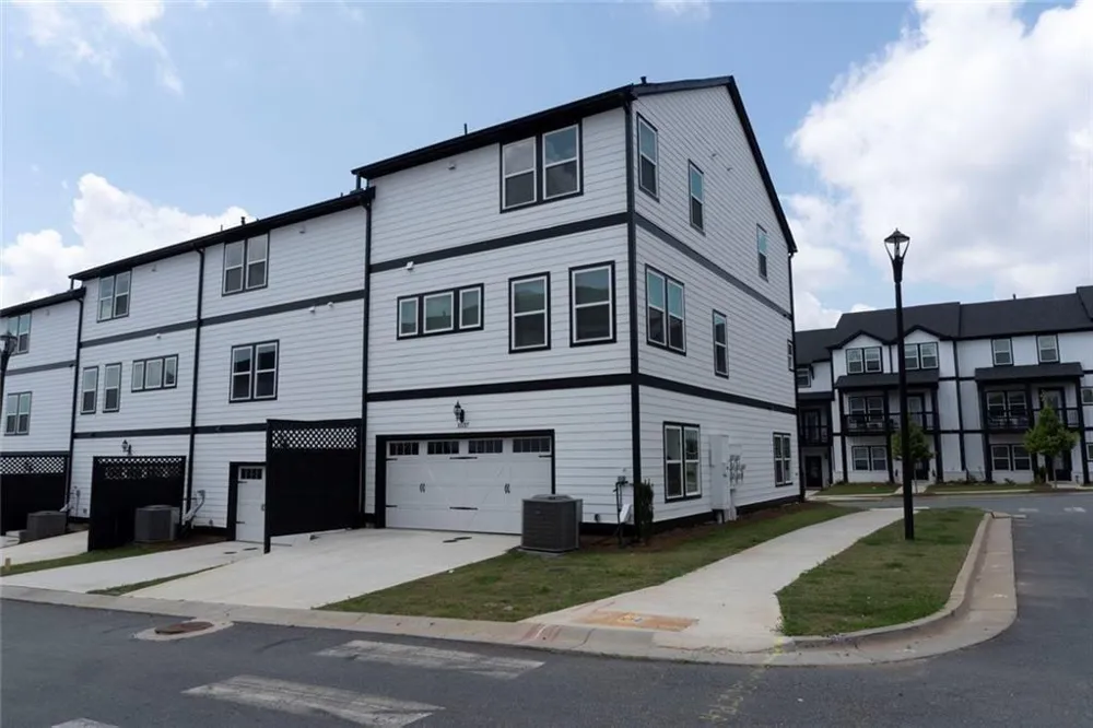 1037 Knoxboro Lane Woodstock, GA 30188