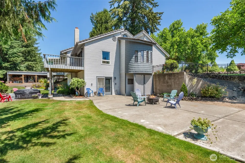 221 Dieckman Road Chehalis, WA 98532