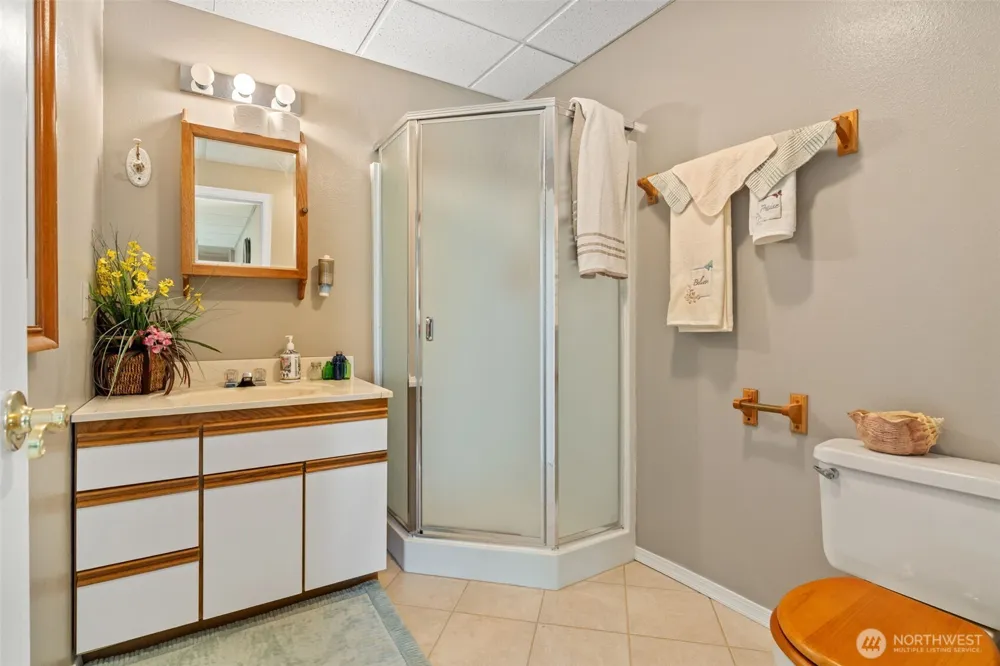 221 Dieckman Road Chehalis, WA 98532