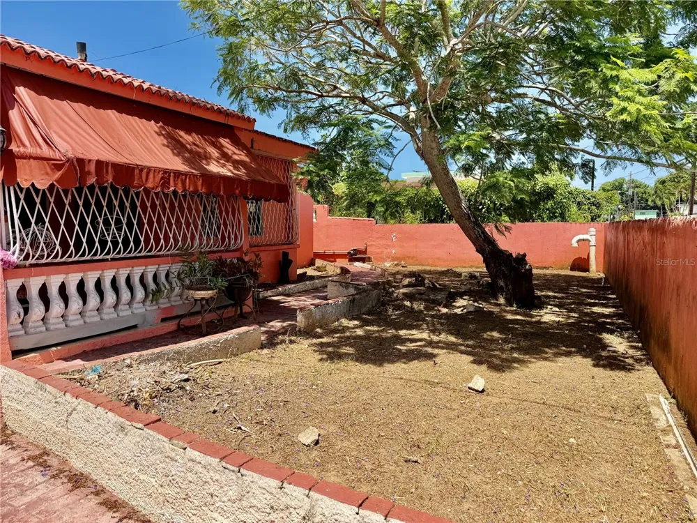 Address Not Shown Toa Baja, PR 00949