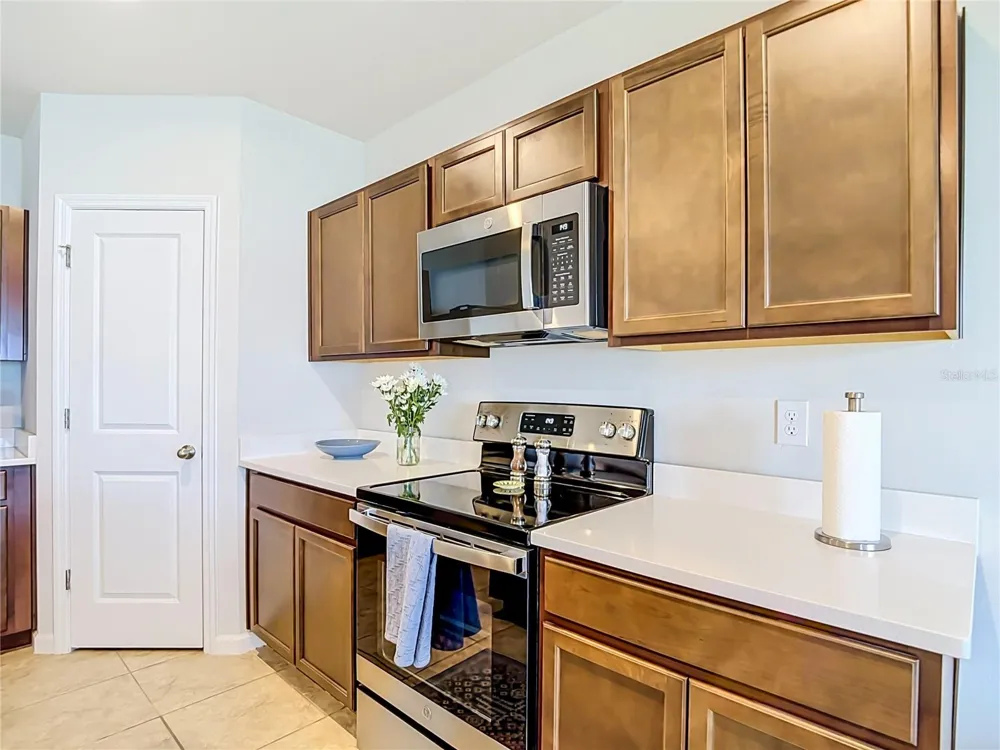 14409 WHITEWATER WAY Brooksville, FL 34604