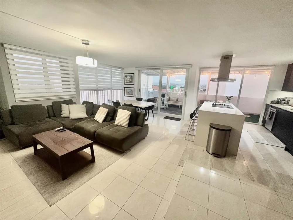 6400 ISLA VERDE AVENUE #12J Carolina, PR 00979