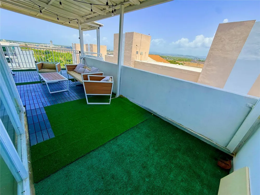 6400 ISLA VERDE AVENUE #12J Carolina, PR 00979