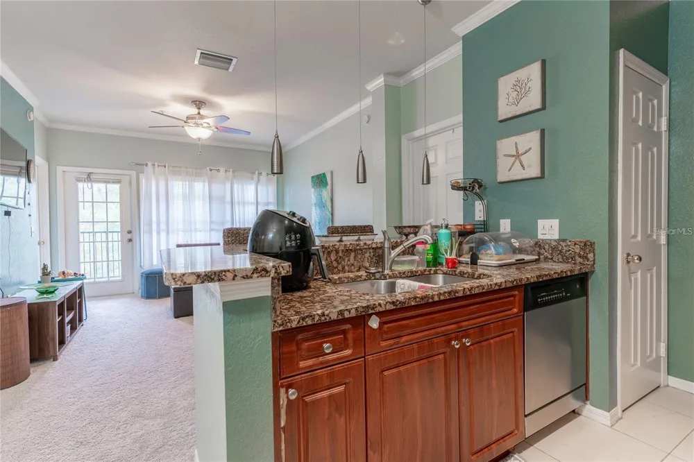3583 CONROY ROAD #1135 Orlando, FL 32839
