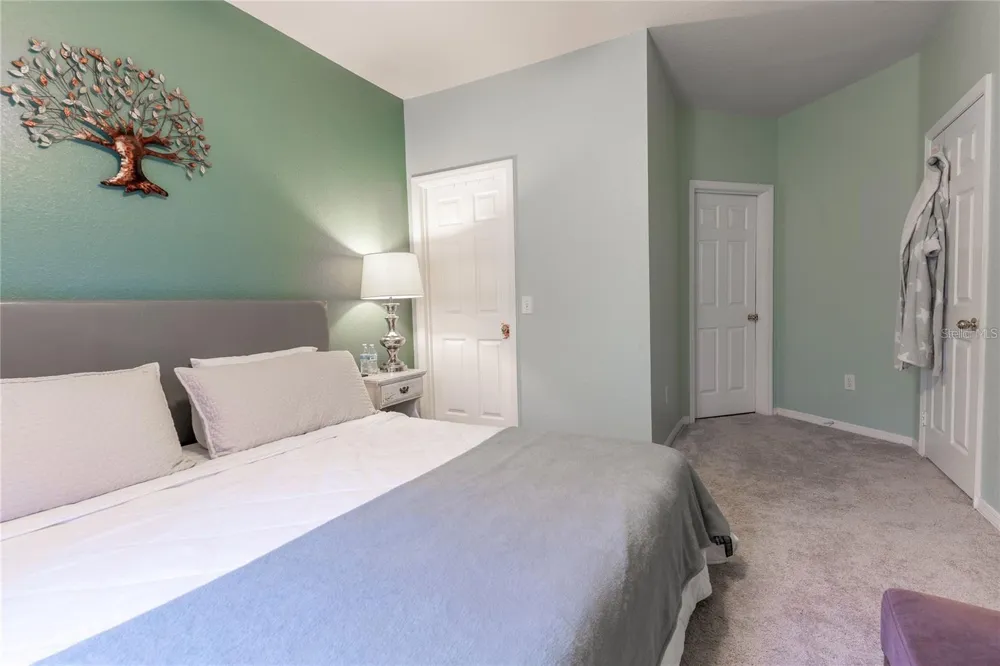 3583 CONROY ROAD #1135 Orlando, FL 32839