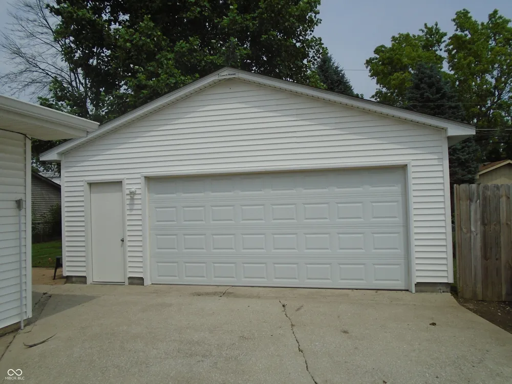 431 14th Avenue Beech Grove, IN 46107