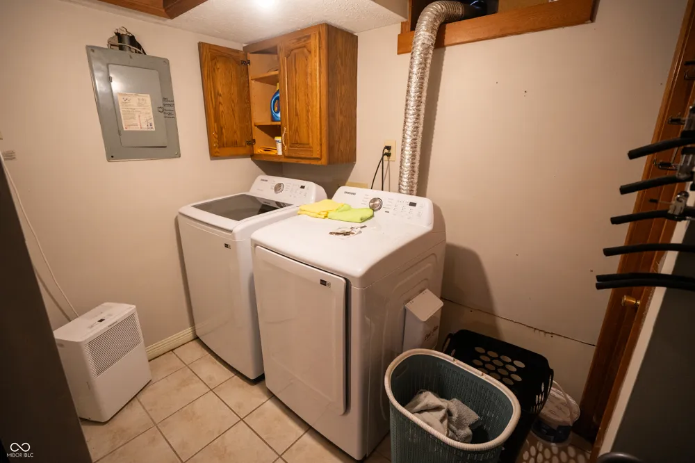 431 14th Avenue Beech Grove, IN 46107