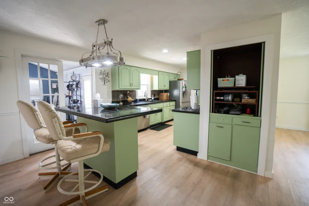 431 14th Avenue Beech Grove, IN 46107