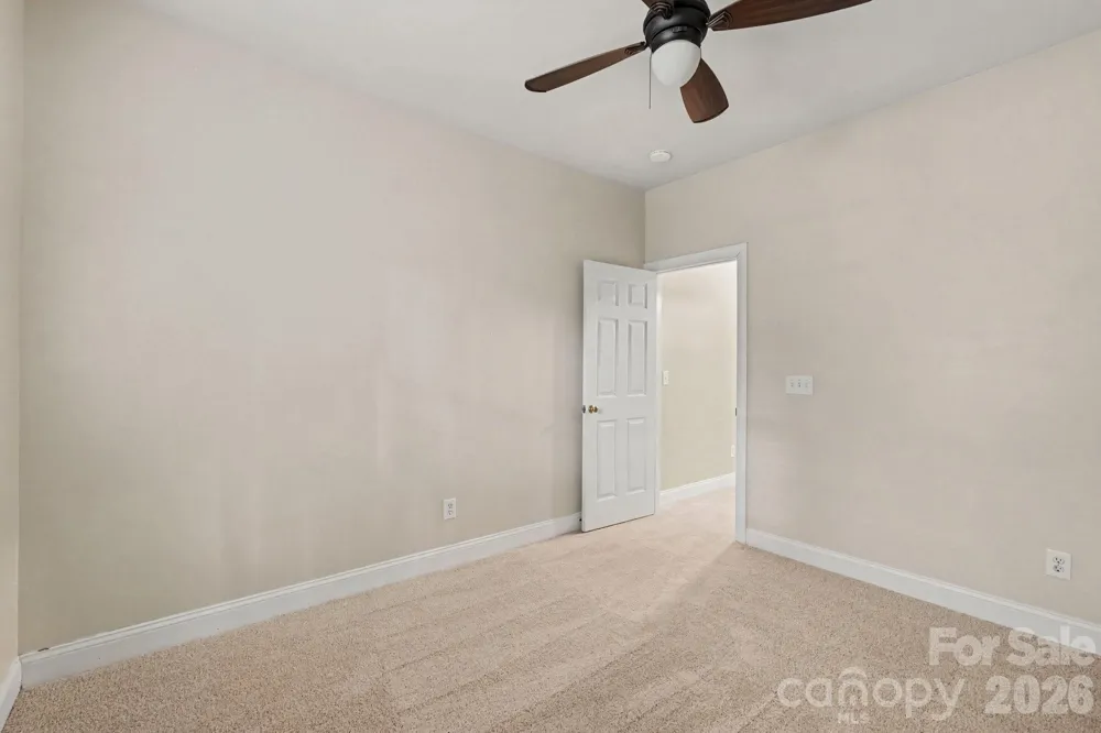 4003 Country Oaks Drive Waxhaw, NC 28173