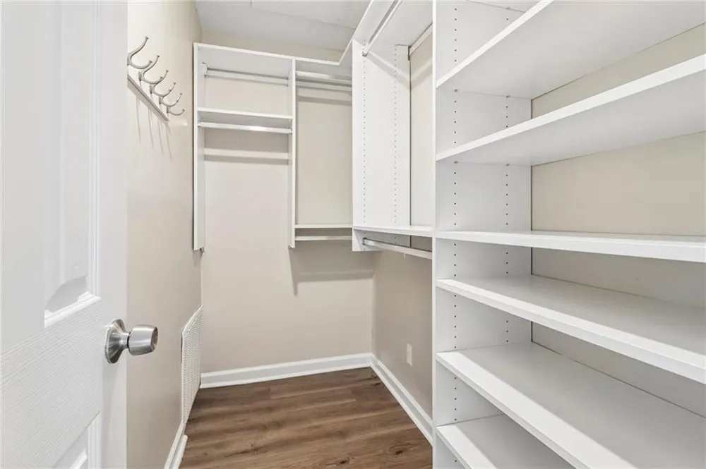 1605 Homestead Trail Alpharetta, GA 30004