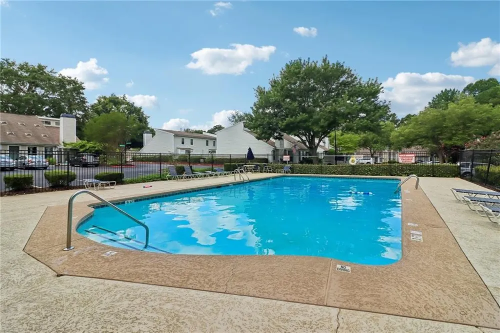 1605 Homestead Trail Alpharetta, GA 30004
