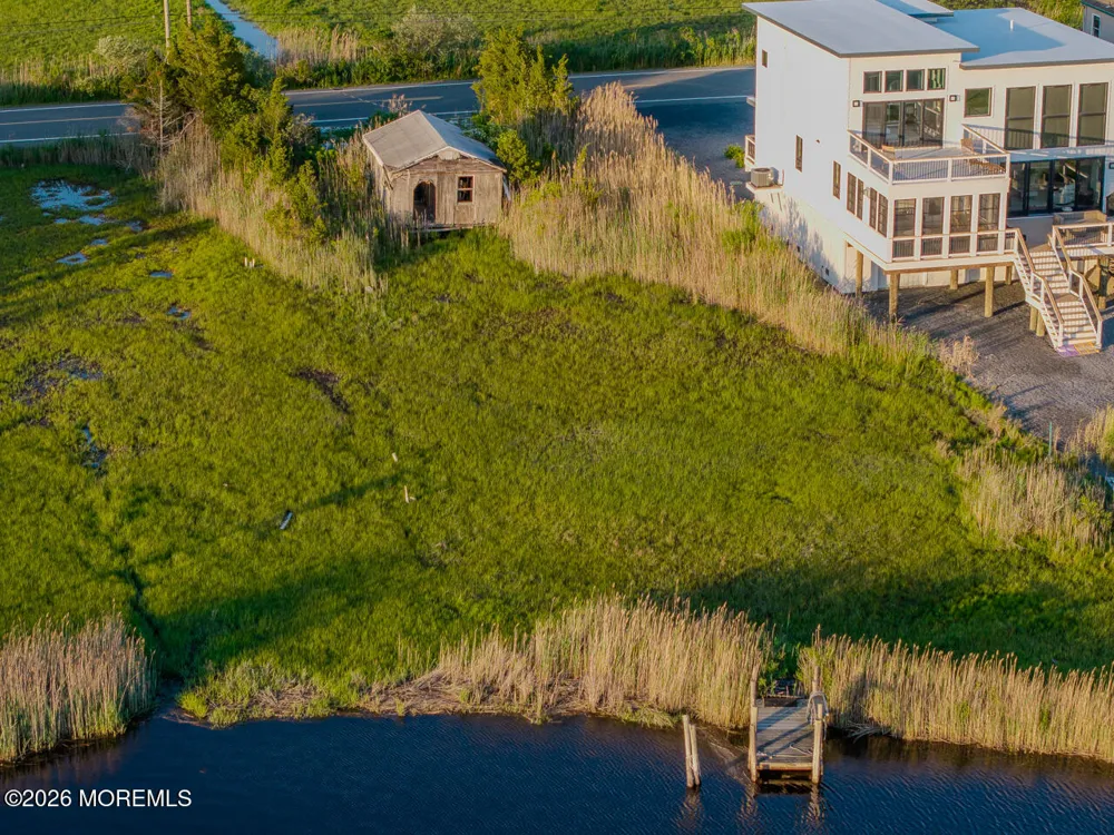 633 Cedar Run Dock Road West Creek, NJ 08092