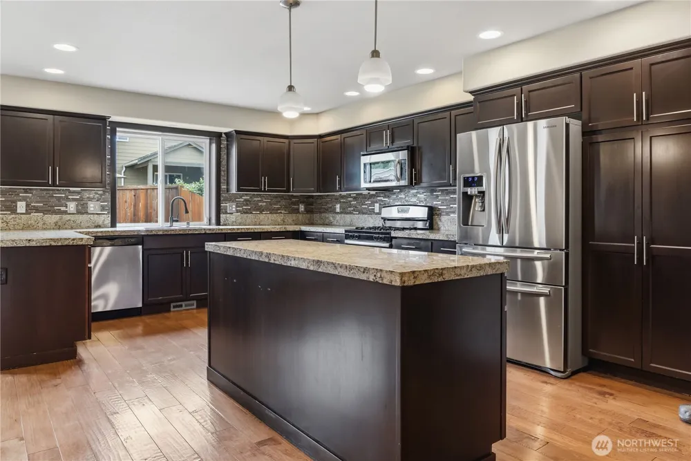 310 LeAnn Street Mount Vernon, WA 98274