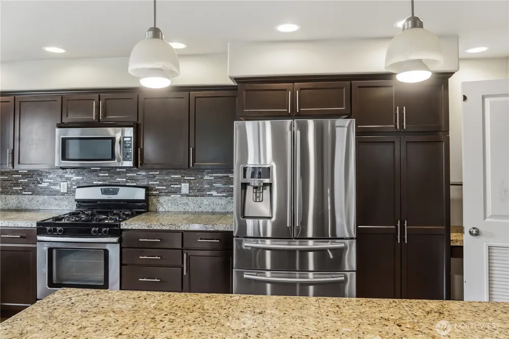 310 LeAnn Street Mount Vernon, WA 98274