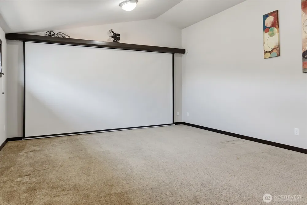 310 LeAnn Street Mount Vernon, WA 98274
