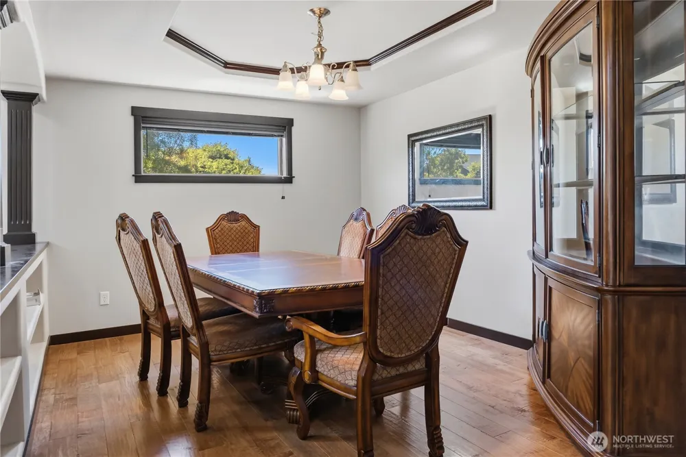 301 Barry Loop Mount Vernon, WA 98274