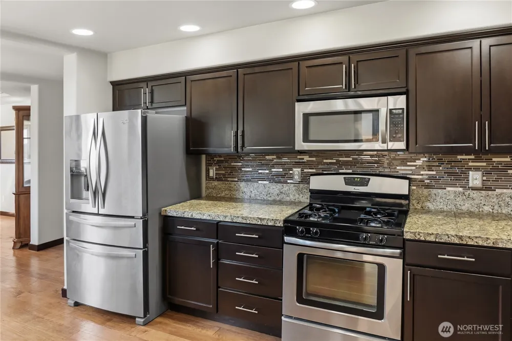 301 Barry Loop Mount Vernon, WA 98274