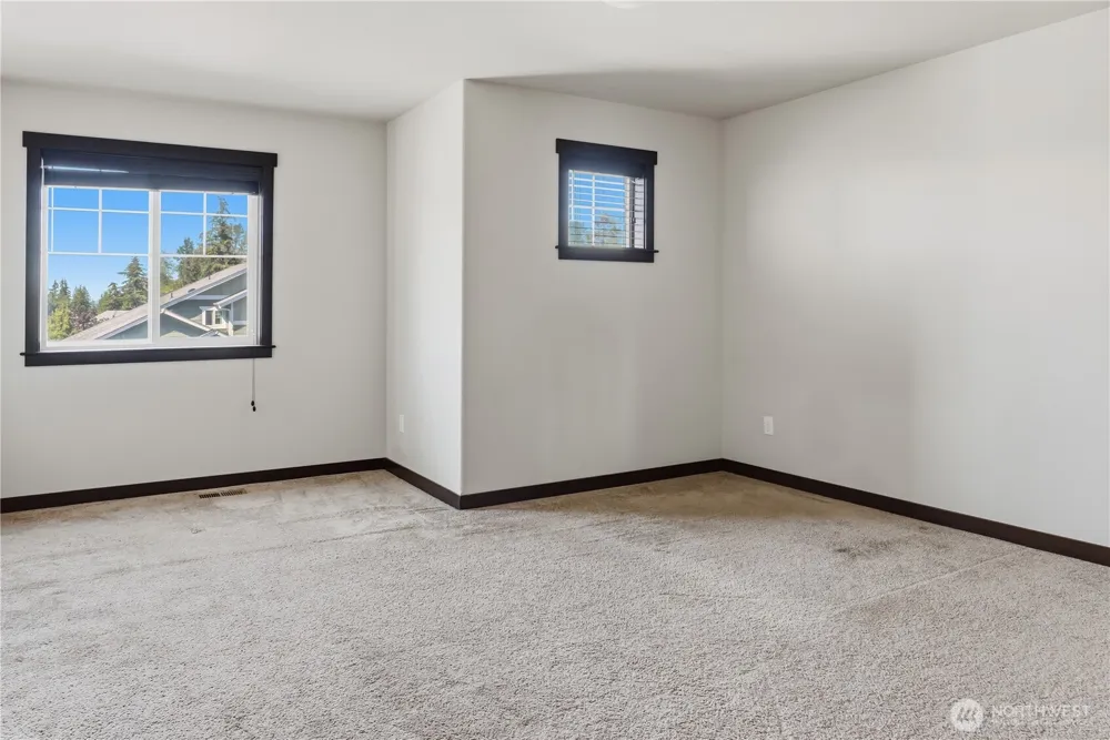 301 Barry Loop Mount Vernon, WA 98274